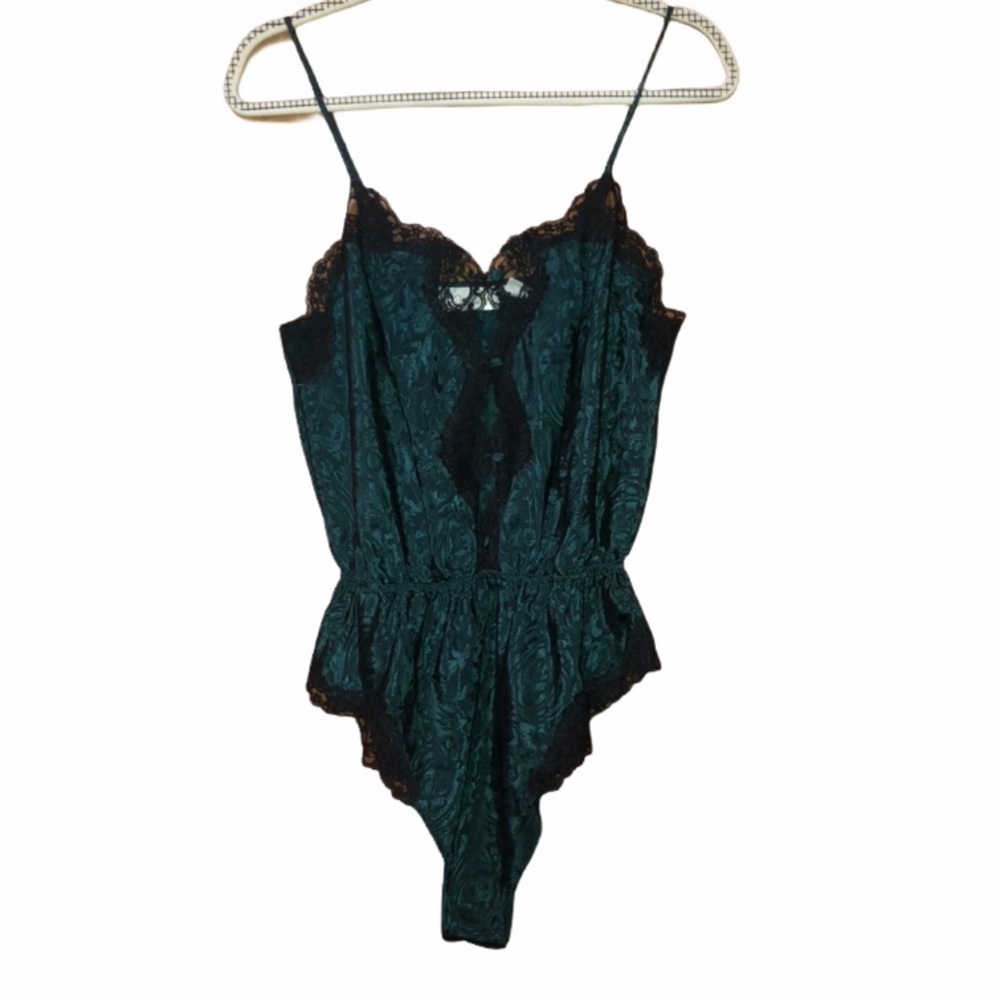 Vintage Delicates brand lingerie